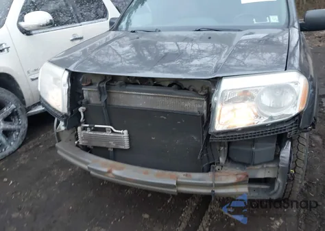 2015 Honda Pilot Lx z USA, uszkodzony, nr VIN 5FNYF4H29FB010213